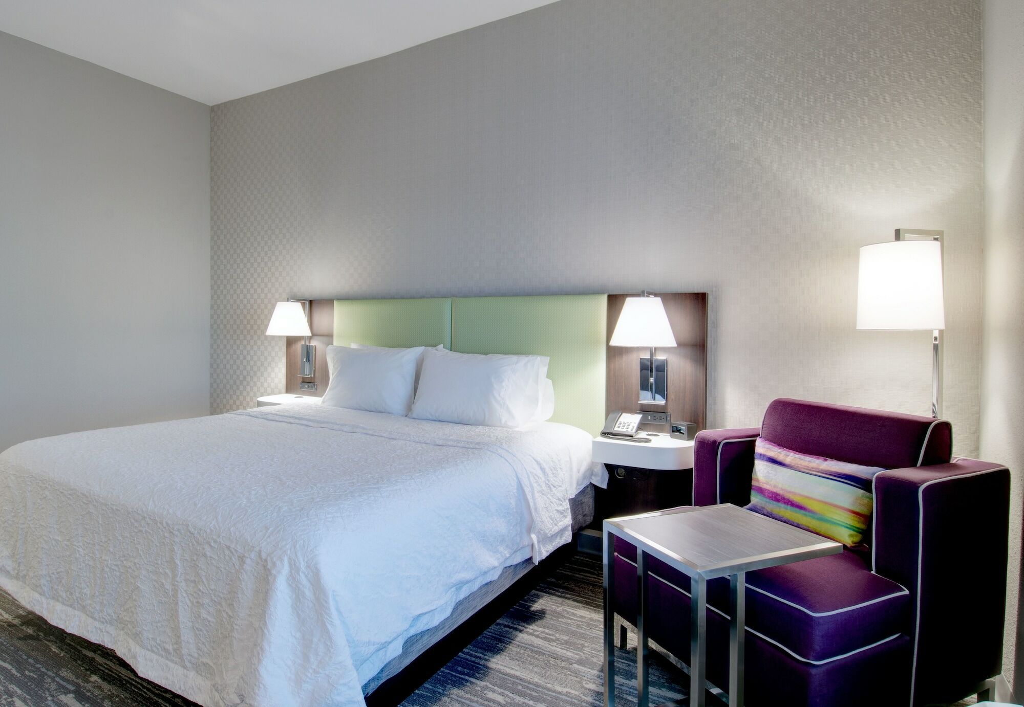 Hampton Inn & Suites Boston/Stoughton Exterior photo